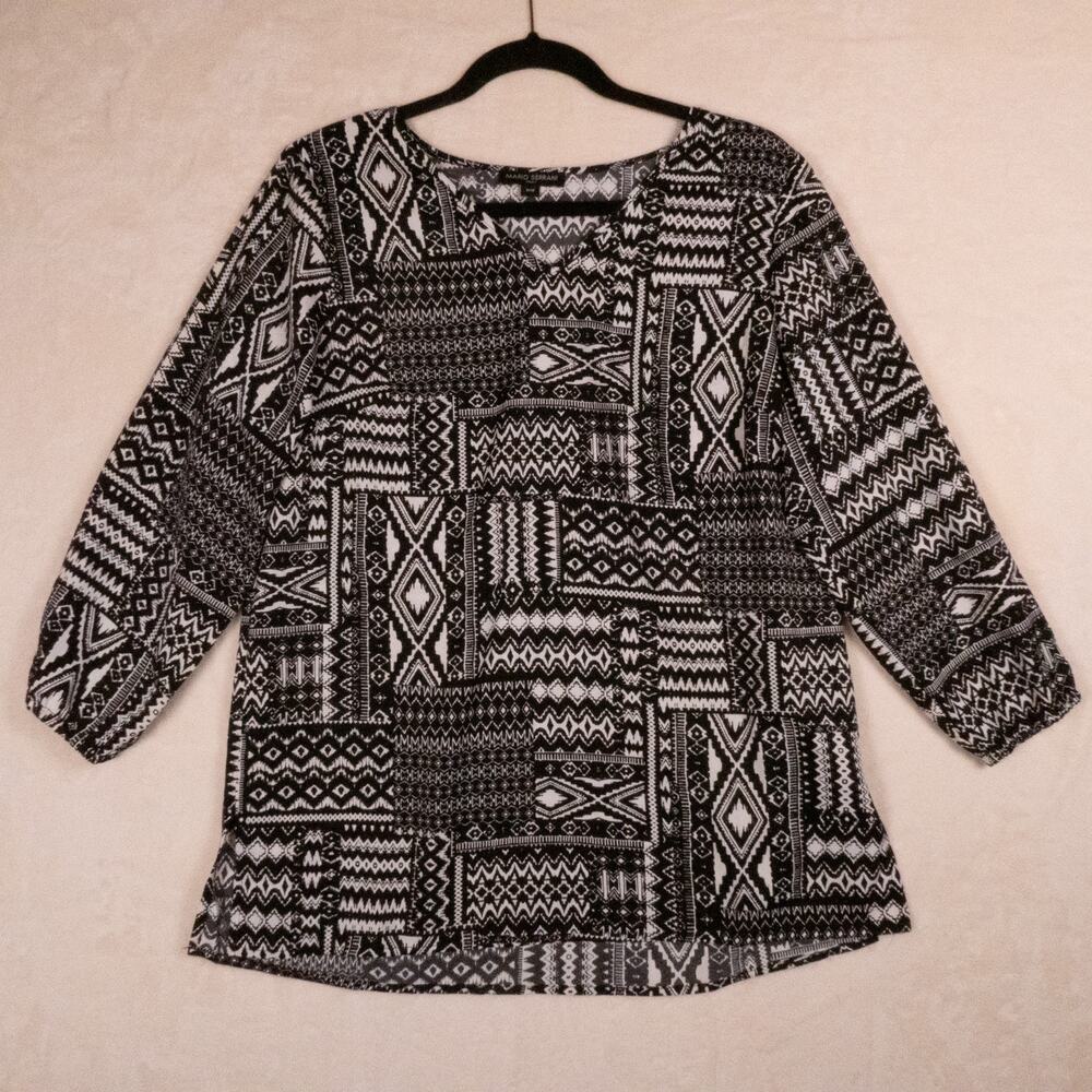 Mario Serrani Top Women's Size M Black & White Artistic Ikat Print
